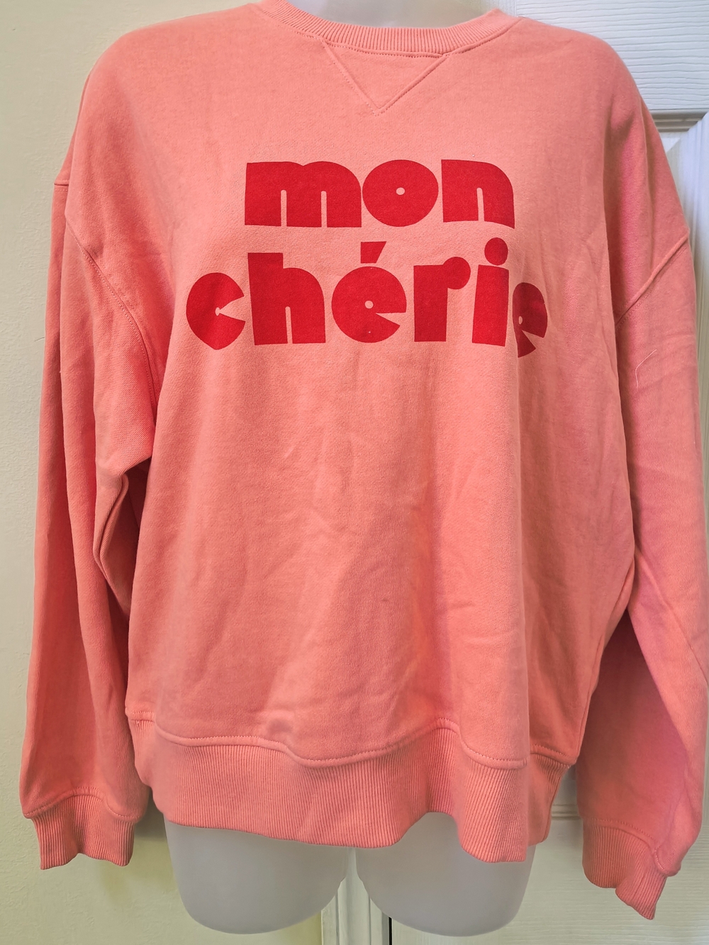 Pink 'Mon Chérie' Graphic Sweatshirt - Women's Cozy Crewneck